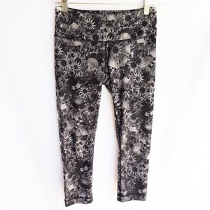 Lululemon Wunder Under Crop Pant Flowabunga Floral Womens 4 Black Gray Athletic